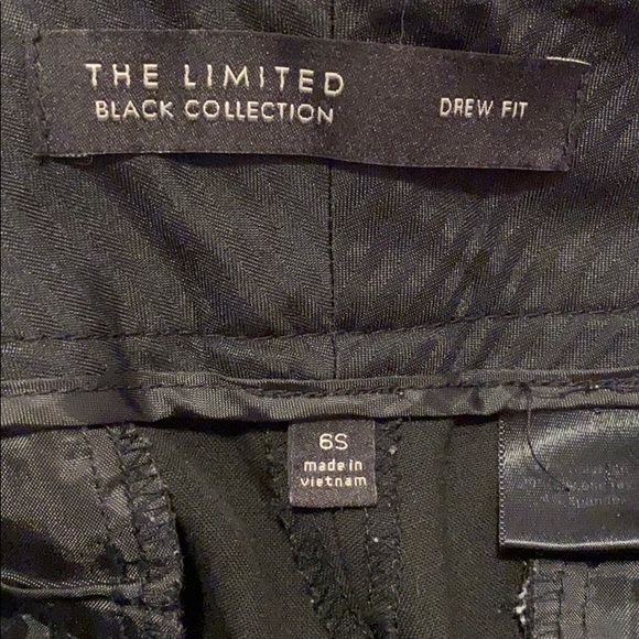 Limited Black 6 short dress pants - Picture 2 of 2